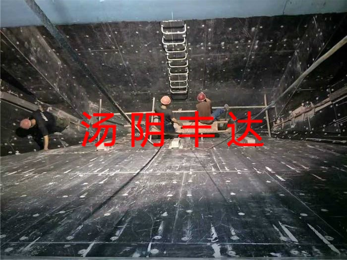 超高分子聚乙烯（xī）襯板現場安裝圖