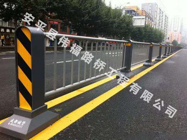 道（dào）路護欄