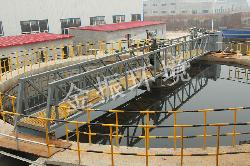 中心傳動刮泥機