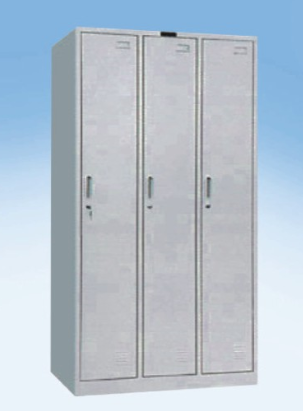 LT-W17三門更衣櫃（guì）